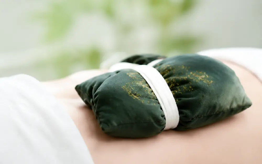 Chườm gối thảo dược