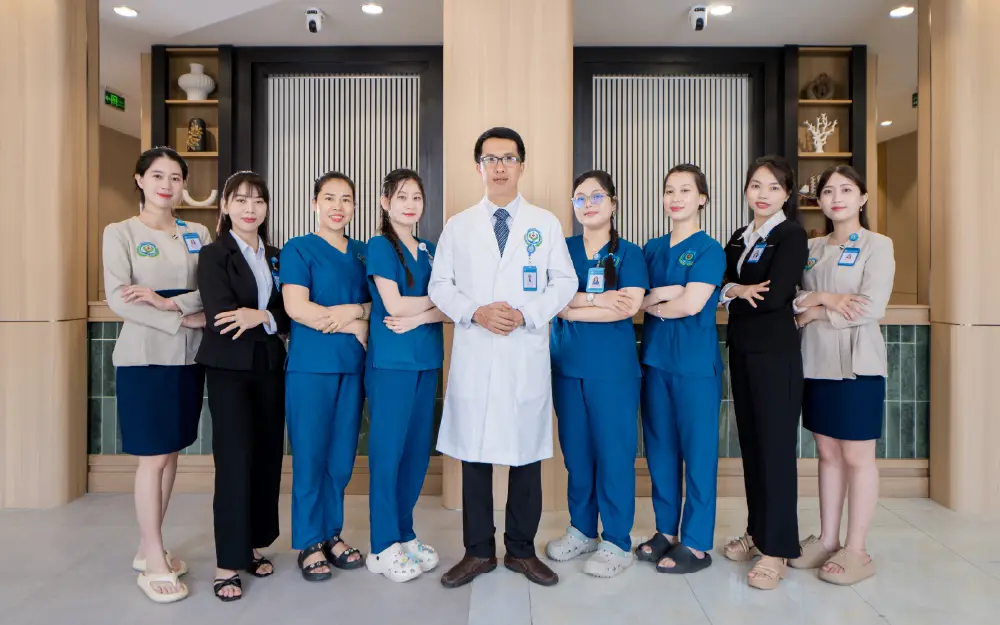 Đội ngũ Hệ thống Phòng khám Y Học Cổ Truyền Sài Gòn