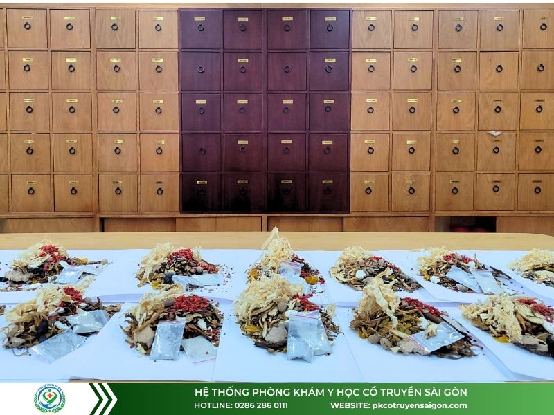 Điều trị bệnh bằng phương pháp Đông y 
